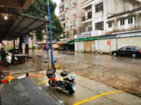 อพาร์ตเมนต์ ไลท์ ลักชัวรี เมนัวซิ