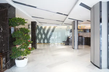 Joy Hotel