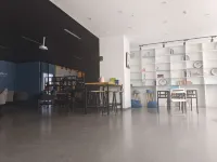 Lanzhou Huahua E-sports Hotel