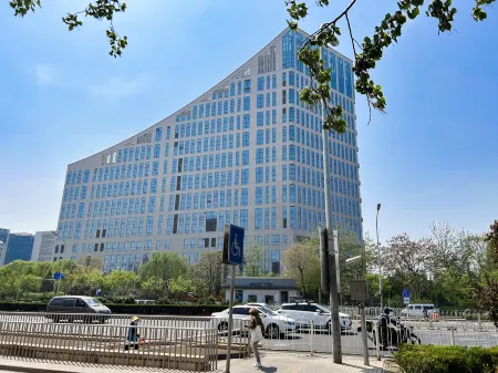 Sagamata Hotel (Beijing West Railway Station Liuliqiao Subway Station)