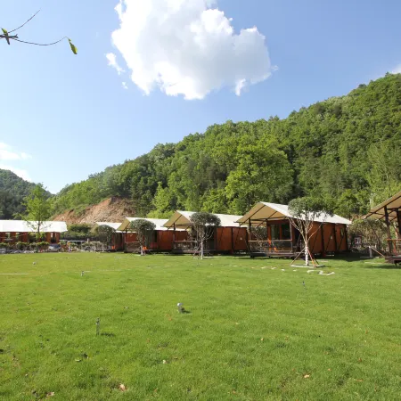 Yuelianghe Valley Tianmu B&B (Liuba Huoshan Shop)