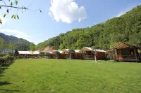 Yuelianghe Valley Tianmu B&B (Liuba Huoshan Shop)