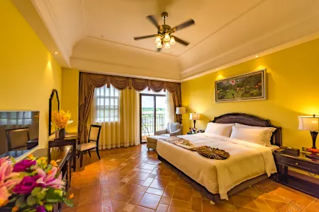 silver beach resort danzhou