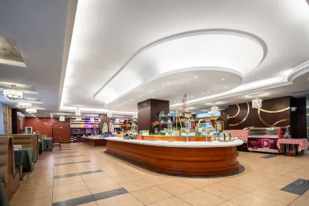 Wanfeng Grand Hotel Отели рядом с достопримечательностью «Hebei Mechanical and Electrical Vocational and Technical College»