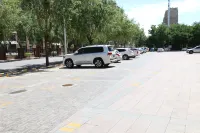 Peak Pai Intelligent Hotel - parking