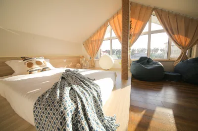 Floral Hotel· Beidaihe Jinhe Inn (Beidaihe Pigeon Nest Park) Hotels in Qinhuangdao