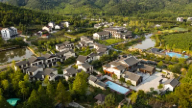 โรงแรมและเรสซิเดนซ์จิงหลาน เจีย ฟูซี เมาน์เทน ฉางซิง โรงแรมใกล้ต้าถังโรงน้ําชา