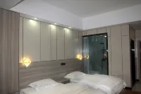 Daguan Yinghe Business Hotel