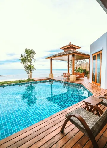 วิลล่าติดหาดสระว่ายน้ำส่วนตัว 2 ห้องนอน