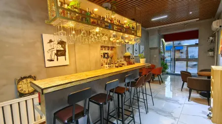 未知度咖啡青年旅舍（瀋陽故宮）