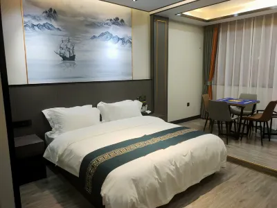 Lotus Junyi Hotel (Changning Zhuoli School) Hotels near Dongfeng Square