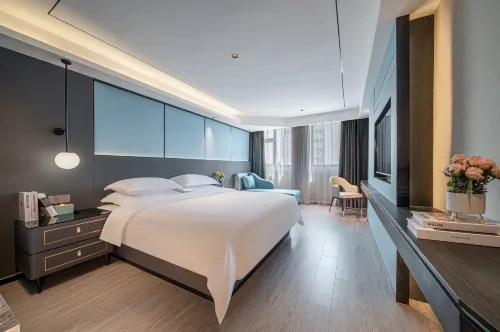 多曼·青悦酒店（南寧火車站明秀路地鐵站店）