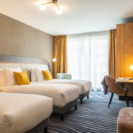 Mercure Amsterdam North Station