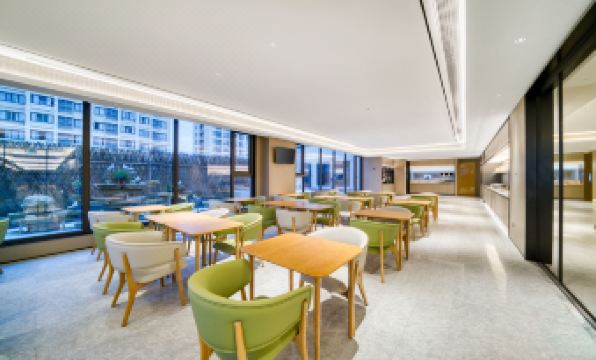 5. JI 호텔（상하..