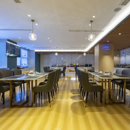 Magnolia Hotel (Jining Jinxiang Garlic Shopping Plaza Kuixing Road Branch)