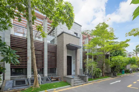 Qionghai Villa Beautiful Holiday Villa (Boao Asia Bay Shop) Отели рядом с достопримечательностью «BFA International Convention Centre»