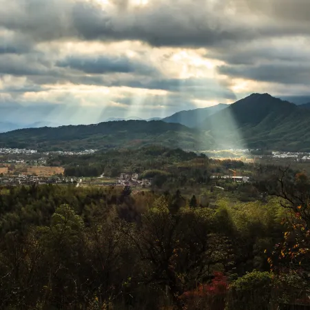 Hongcun Tachuan Wenda Nature and Culture Hotel