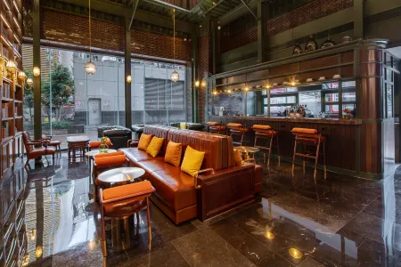 Guangzhou Tianhe TaiKoo Hui James Joyce ELITE Hotel Отели рядом с достопримечательностью «Guangzhou Sport University Gymnasium»