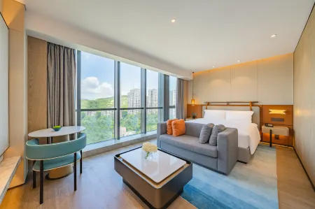 Holiday Inn Zhuhai City Center