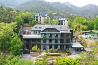 Jiushui Heyuan Art Design Hotel Hotel in zona Lao Mountain