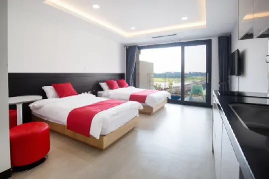 Christmas Resort Hotels near Udo