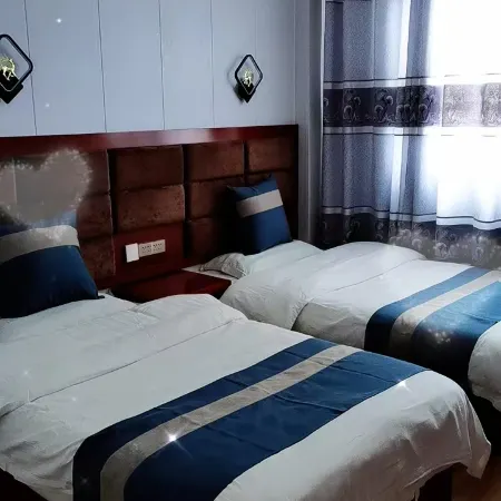 Bianba Huadu Business Hotel