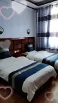 Bianba Huadu Business Hotel Hotels in Banbar
