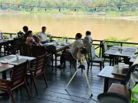Ammata Boutique Villa Hotels near Manivanh College