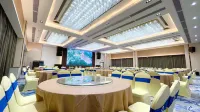 Oasis Forest Hotel Hotels in Xinxing