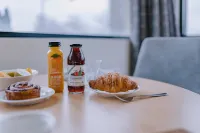 429 Apartments & Suites Hotels in Sandy Bay