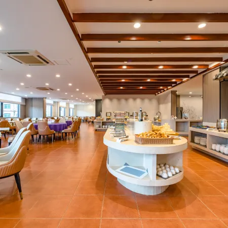 Urba Hotel (Wuyishan Sangu Resort) Отели рядом с Аэропорт Уйишань