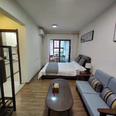Qing. Mu Boutique Apartment Hotels near Shuiyuan Railway Station