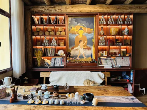 Shangu Homestay (Yagetang Branch)