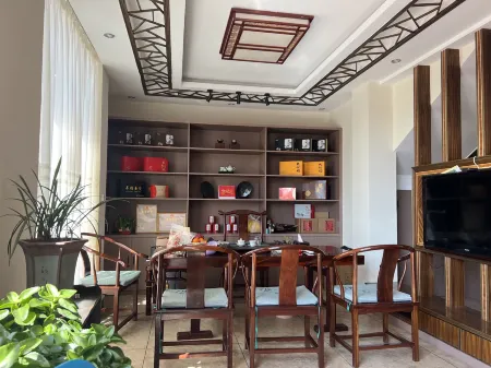 Xiaosichuan Hotel Отели рядом с Аэропорт Уйишань