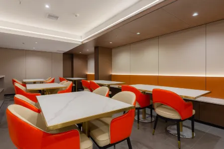 Sunshine Hotel (Bijie High-speed Railway Station Airport) Отели в г. Бицзе