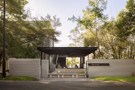 HAN VALLEY Отели рядом с достопримечательностью «Yantian International Container Port»