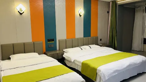 Zhangbei Langyue Holiday Hotel in Zhangbei