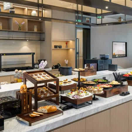 Atour Hotel Yining Shanghai City Jiefang West Road