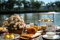 Yuzhile Family Farm Hotel