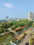 Guangde Junqi Hotel