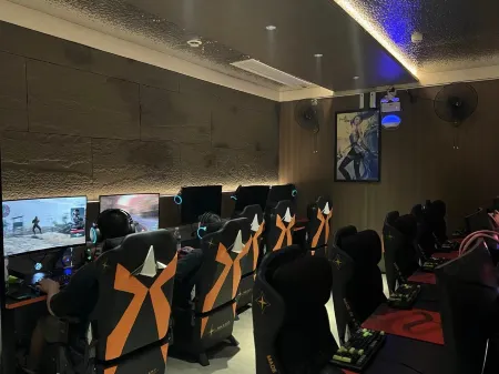 Yizhang Picheng Xiangyue E-Sports Hotel