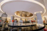 Golden Lion Crown Hotel