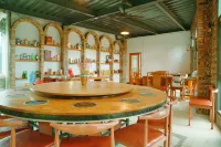 Xingyi Youranju Inn - breakfast