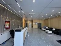 Menggu Hotel (Central Park)