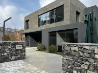 Youshan · Huahuading Forest Vacation Apartment White Dragon Pool 호텔