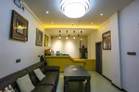 Yang'ani Boutique Homestay (Xijiang Qianhu Miao Village Scenic Area North Gate) - 2성급