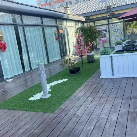 Xiaobailou Business Hotel