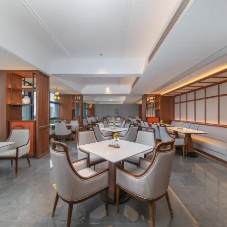 ROYGEM Hotel (Nanchang West Railway Station-North Square, Nanchang)