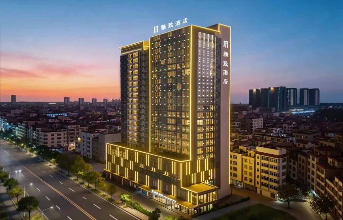 Elegant Hotel（Maoming Huazhou Branch）