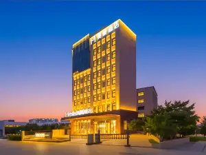 Mehood Hotel (Jinjiang Airport & SM City Jinjiang Branch)
